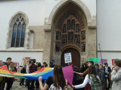 Zagreb: La marcha por los matrimonios igualitarios demanda protección legal igualitaria para las familias del mismo sexo